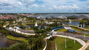 Web JPG-Wild Blue at Waterside - Lorraine Rd Entrance 02.jpg